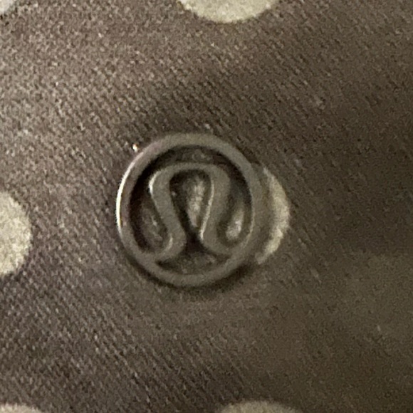 Lululemon Get Set Backpack Reflective 19L BNWOT - Picture 6 of 7